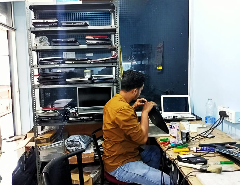 SUPERCHIP TECHNOLOGIES-CHIP LEVEL SERVICING